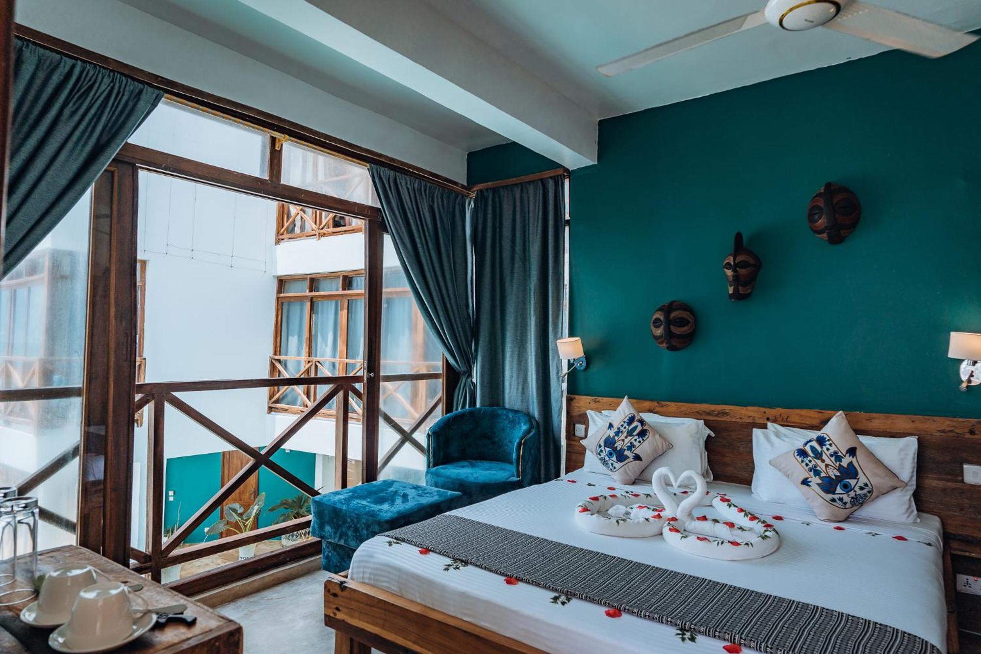 Pili Pili Tropical Island Hotel