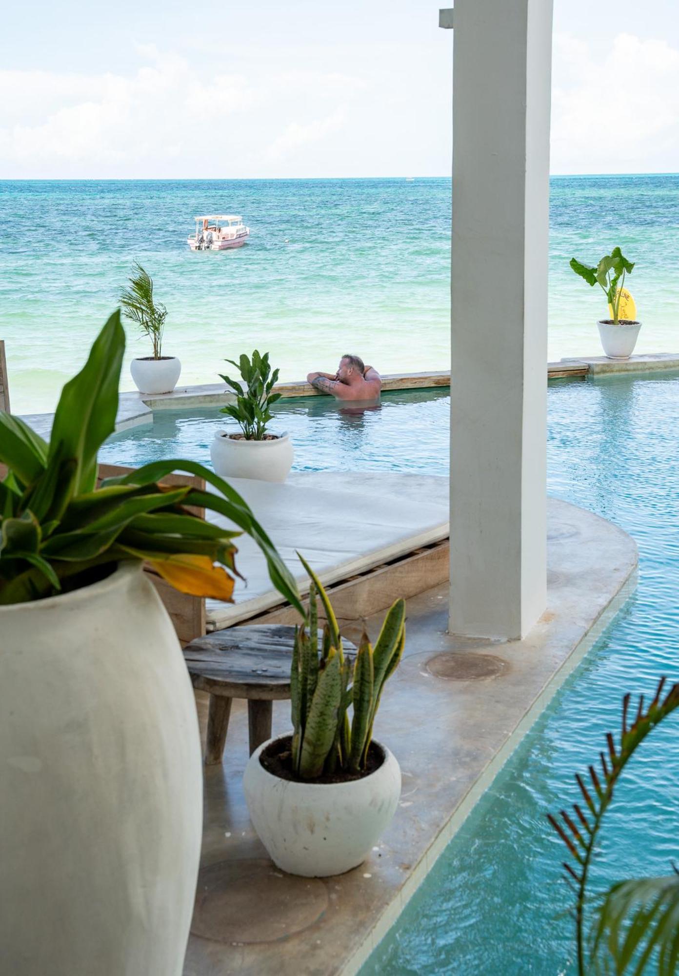Pili Pili Tropical Island 4*